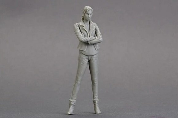Unpainted 1/24 Racing Car Girl Resin Figure Model Kit Unassembled