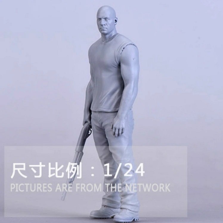 Unpainted 1/24 Fast & Furious Gunner Dom Resin Figure Model Kit Unassembled