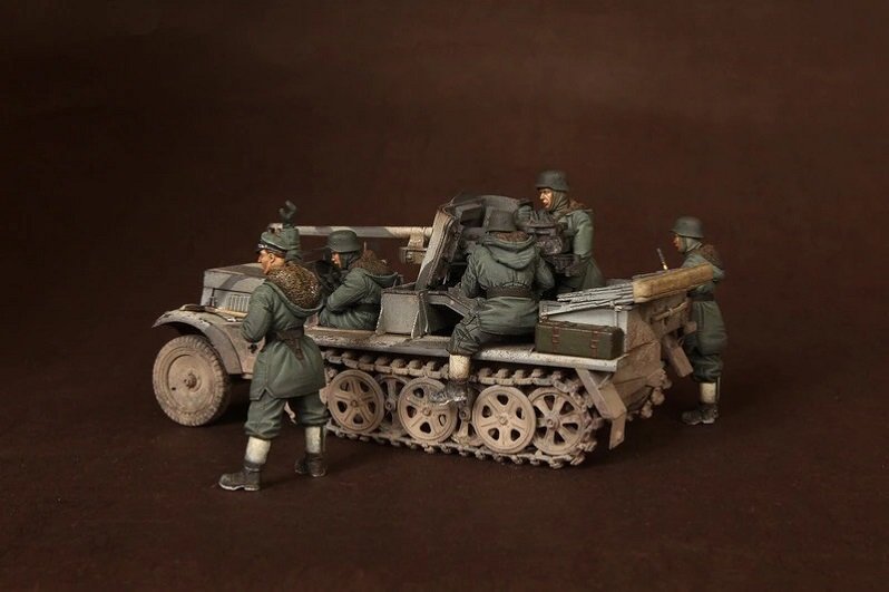 Unpainted 1/35 5pcs German Soldiers Resin Figure Model Kit Unassembled-No Car