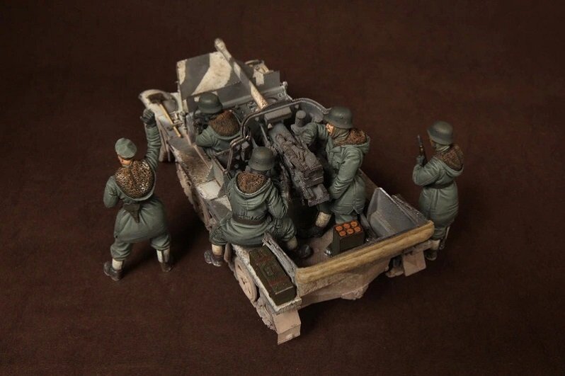 Unpainted 1/35 5pcs German Soldiers Resin Figure Model Kit Unassembled-No Car