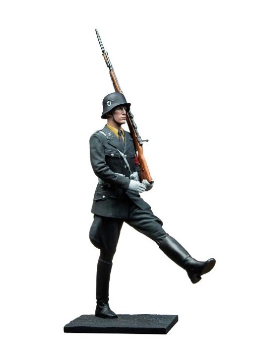 Unpainted 1/16 German SS Soldier Resin Figure Model Kit Unassembled-2 Heads