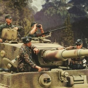 Unpainted 1/35 4pcs German Soldiers Tank Crew WW2 Resin Figure Model Kit Unassembled-No Tank