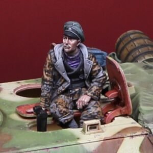 Unpainted 1/35 German Tanker Waffen SS WW2 Resin Figure Model Kit Unassembled