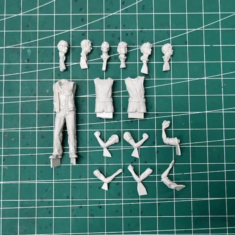 Unpainted 1/35 USMC Marines Sherman Tank Crew WW2 Resin Figure Model Kit Unassembled