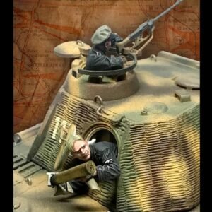 Unpainted 1/35 2pcs German WSS Tank Crew Resin Figure Model Kit Unassembled-No Tank