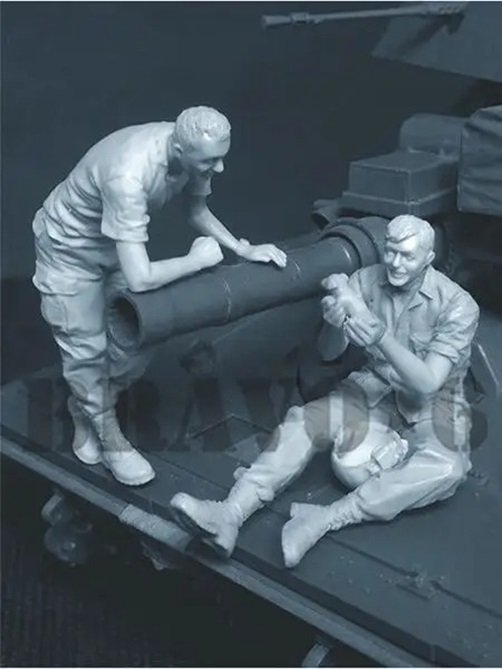 Unpainted 1/35 US Soldiers With Dog Vietnam War Resin Figure Model Kit Unassembled